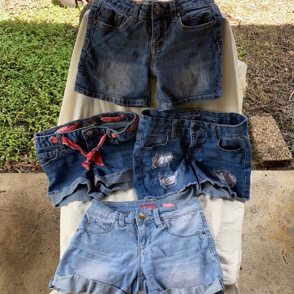 4 Pairs of Girls Shorts Size 8